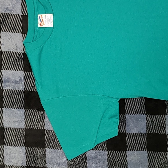 Vintage. Made in USA. NEVER-WORN. Hanes Heavyweight. Single-stitch. Large - Picture 5 of 13